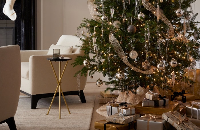 Holiday decorating, made simple