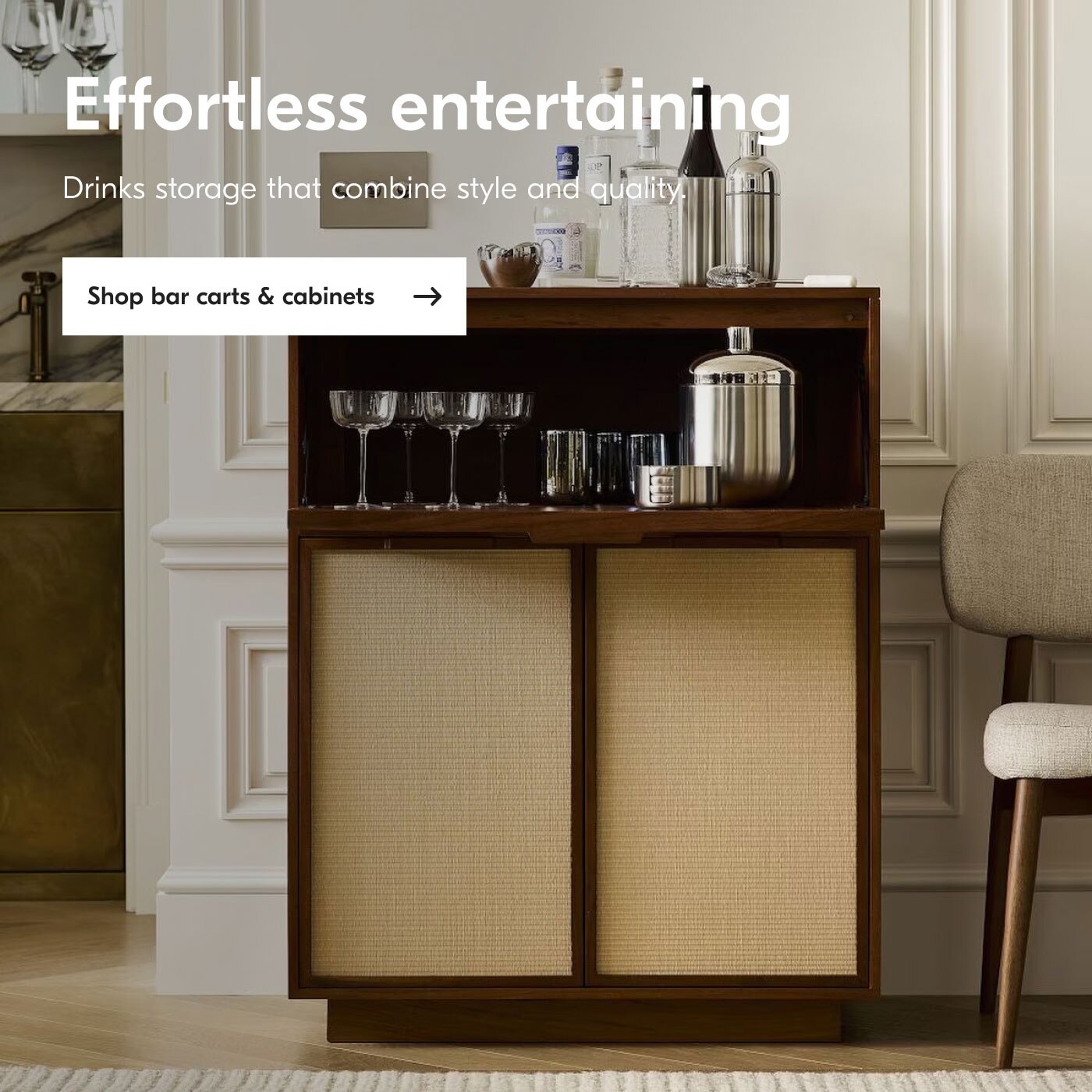 Effortless entertaining - Drinks storage that combine style and quality. Shop bar carts & cabinets